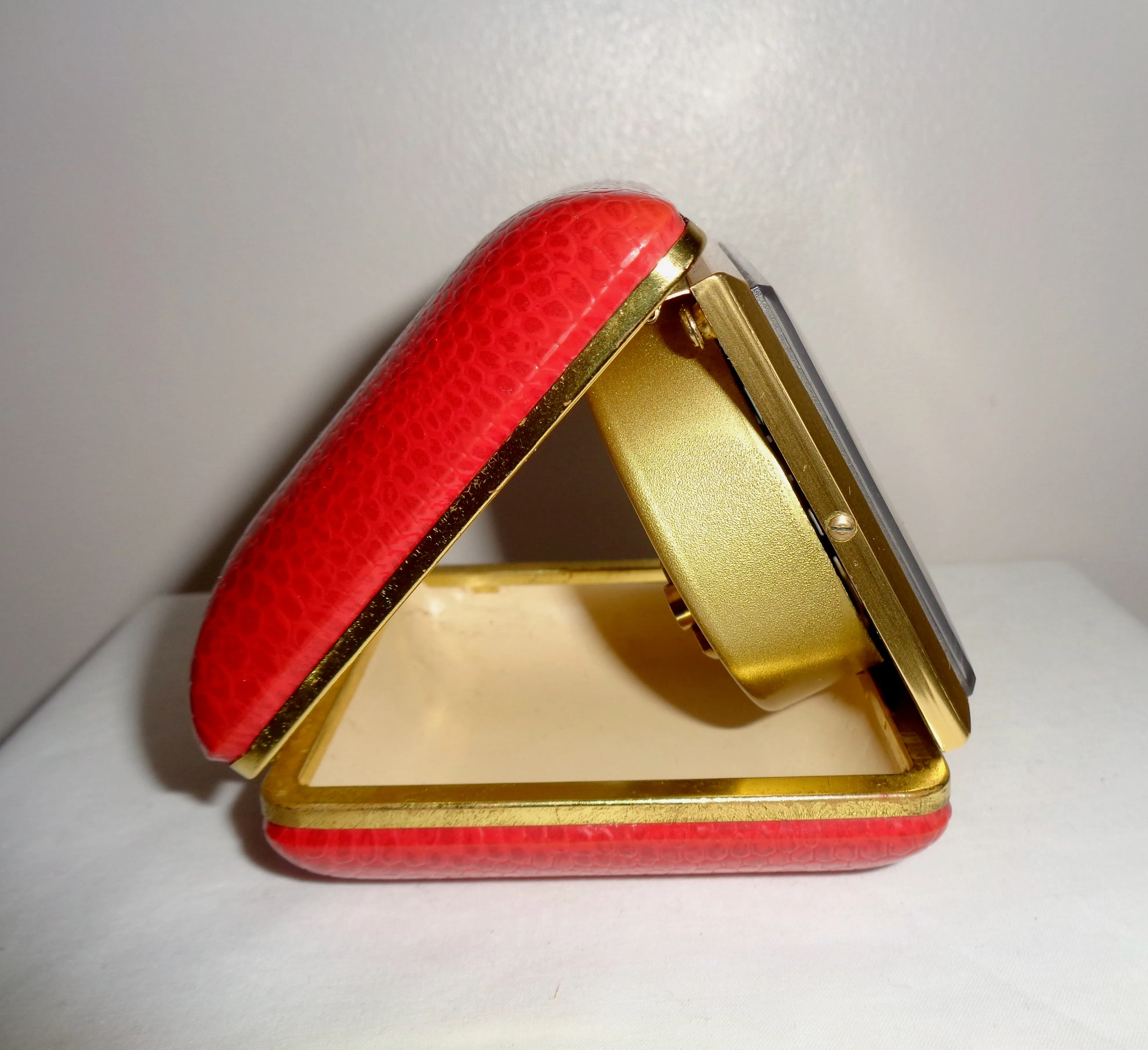 1977 Westclox Red Folding Travel Alarm Clock