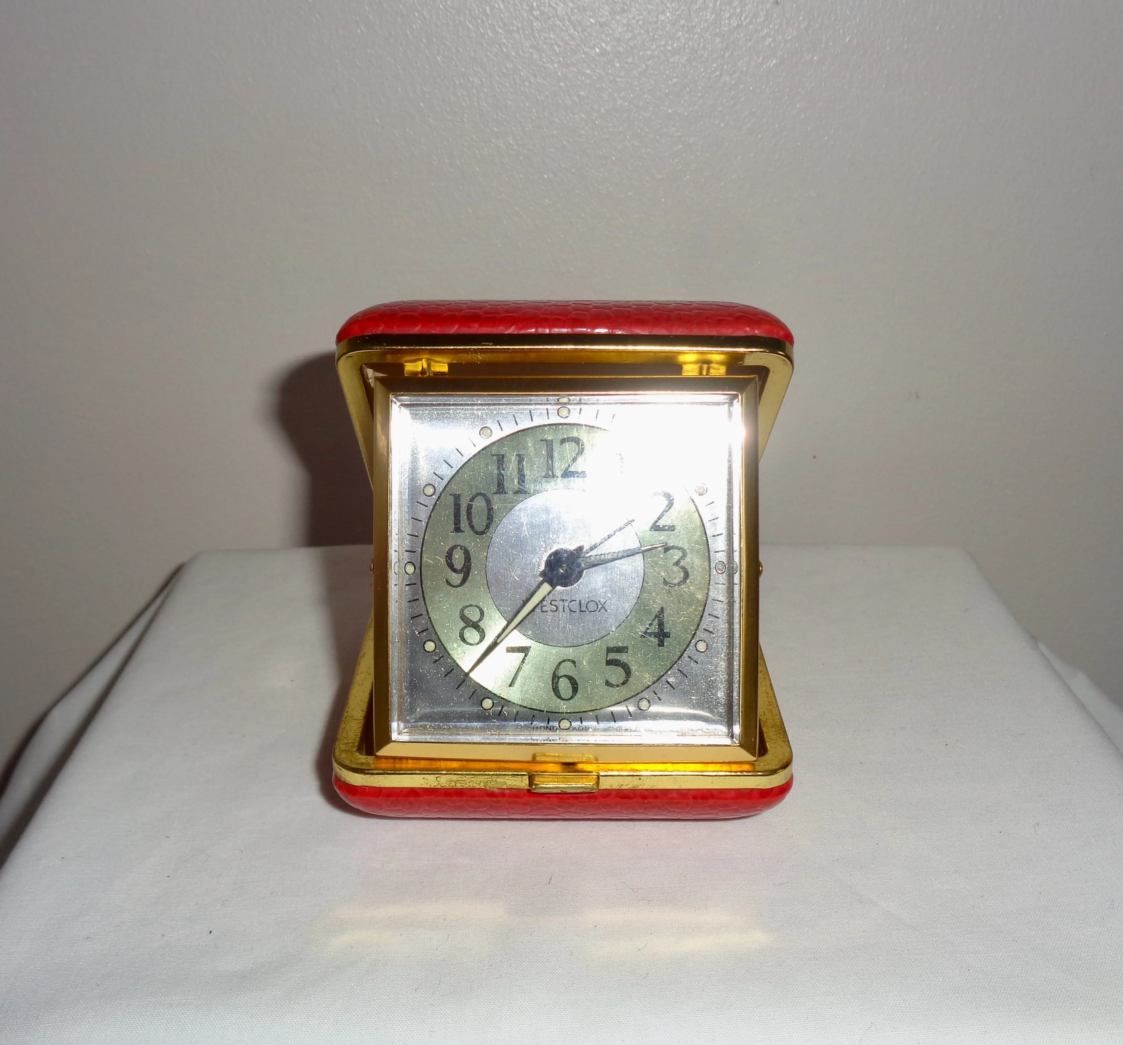 1977 Westclox Red Folding Travel Alarm Clock