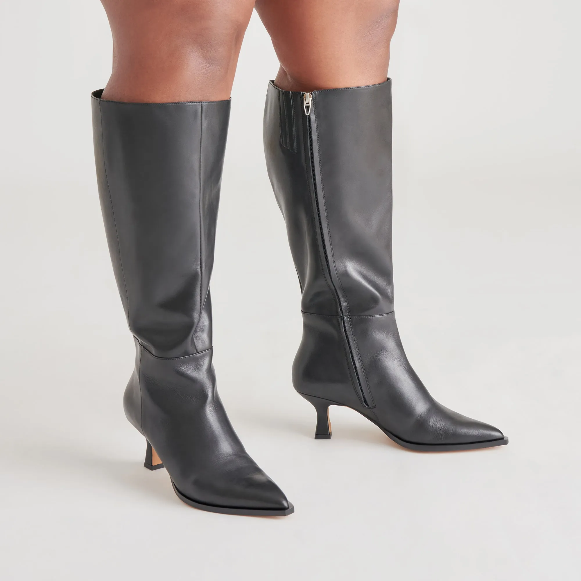 AUGGIE EXTRA WIDE CALF BOOTS BLACK LEATHER