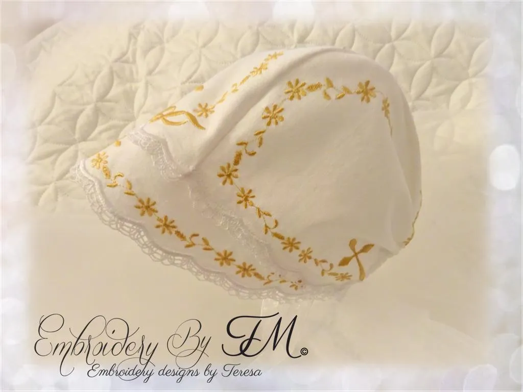 Baby Bonnet Christening design / 5x7 hoop