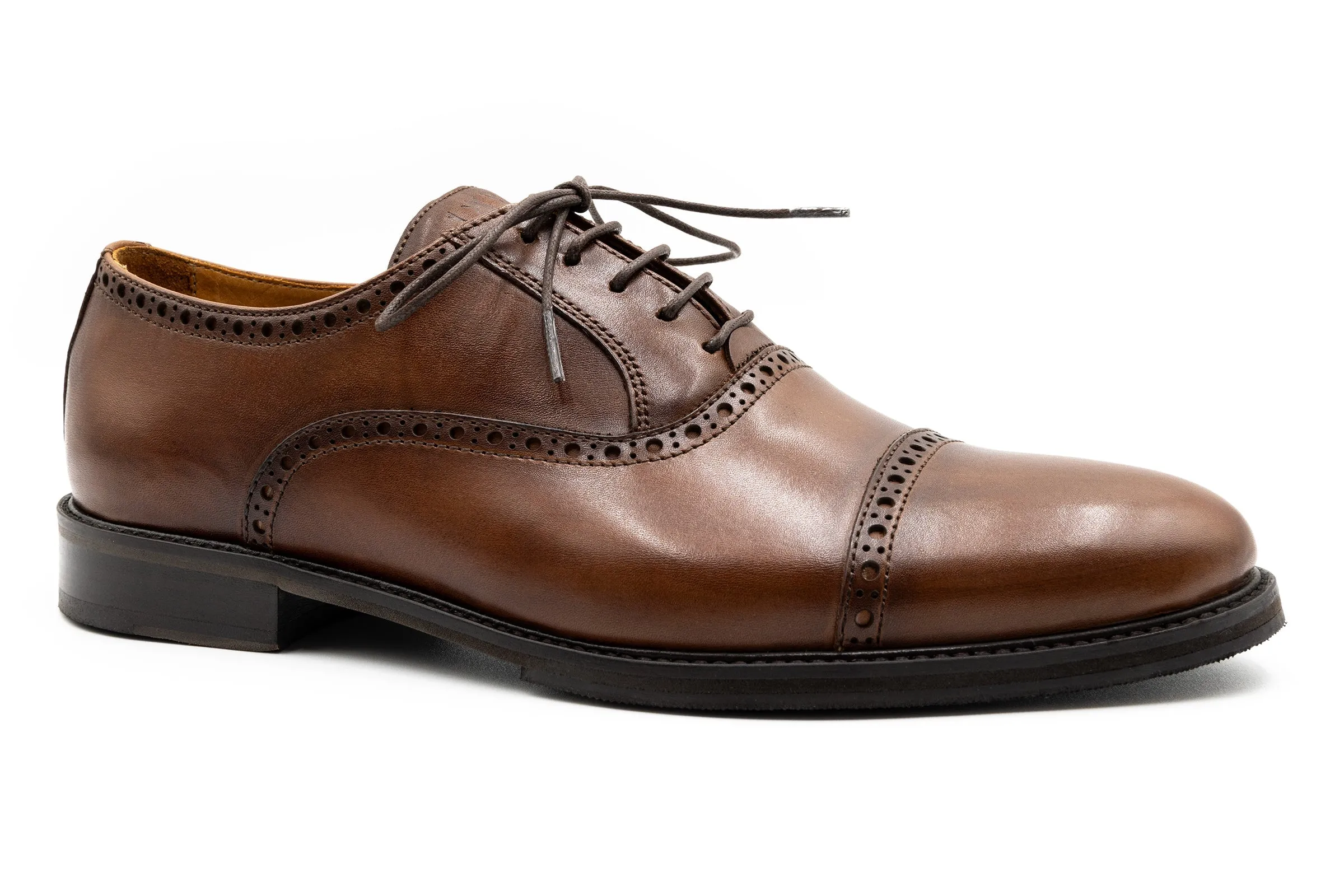 Cambridge Cap Toe (Chocolate)