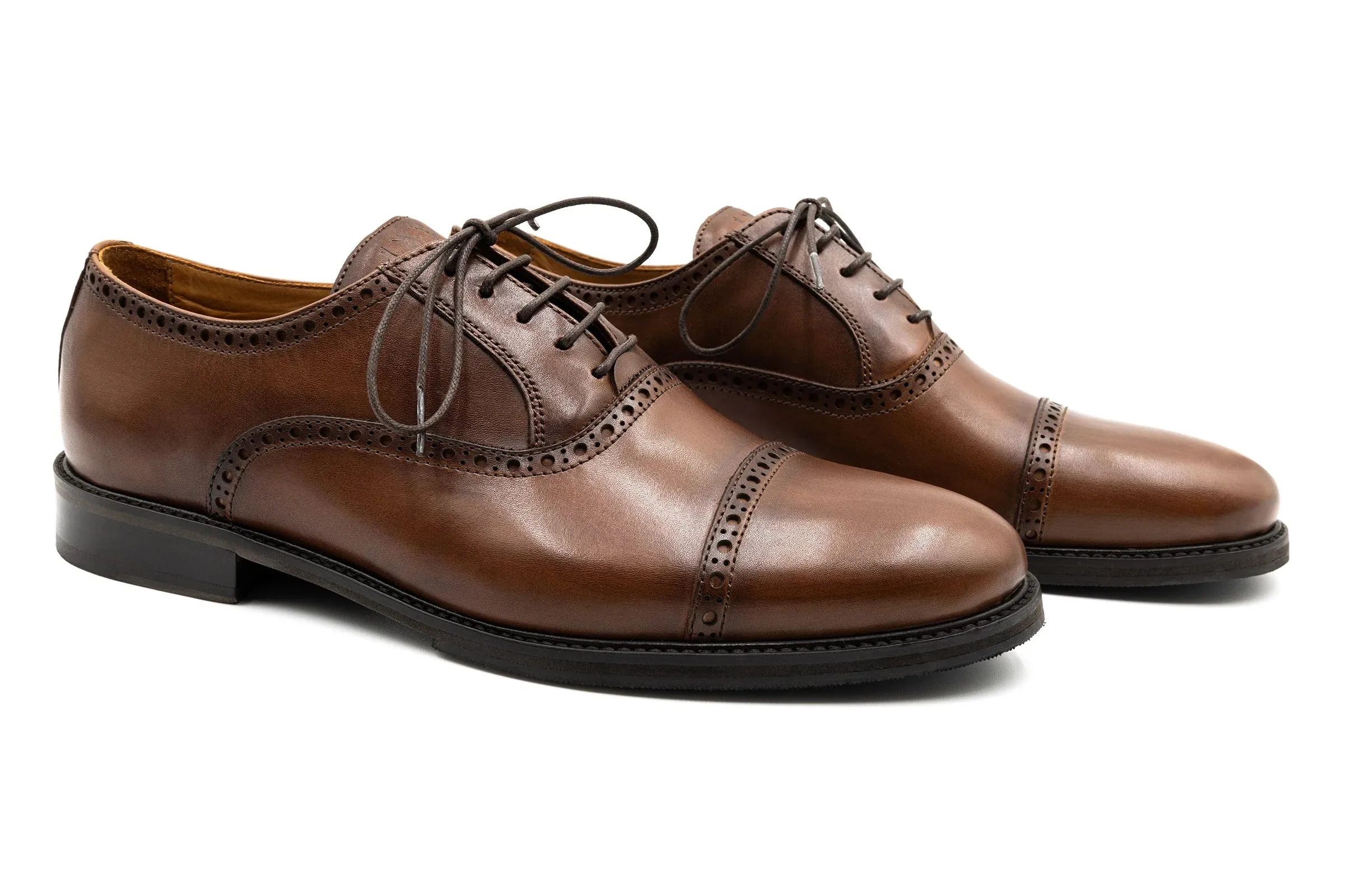 Cambridge Cap Toe (Chocolate)