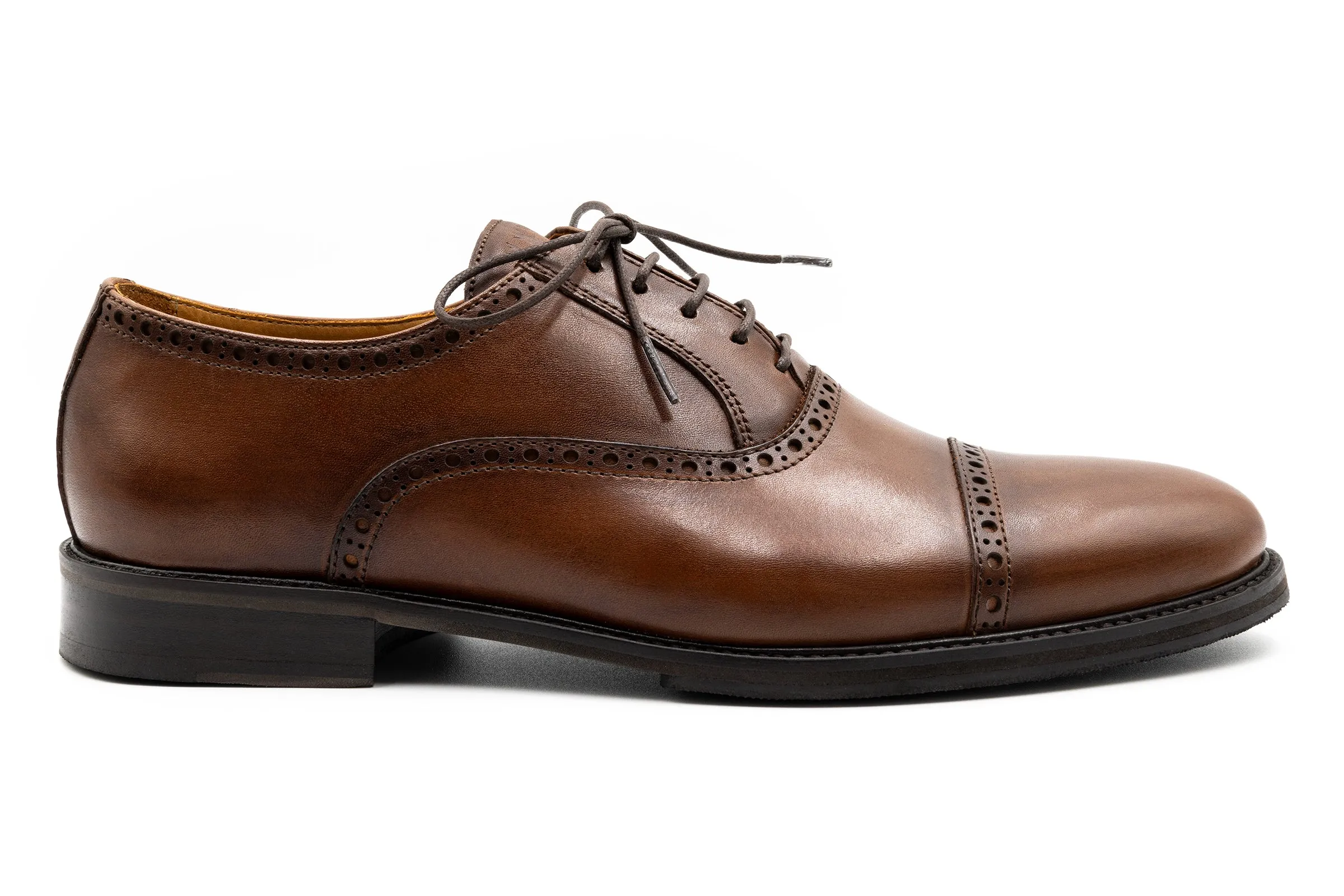 Cambridge Cap Toe (Chocolate)