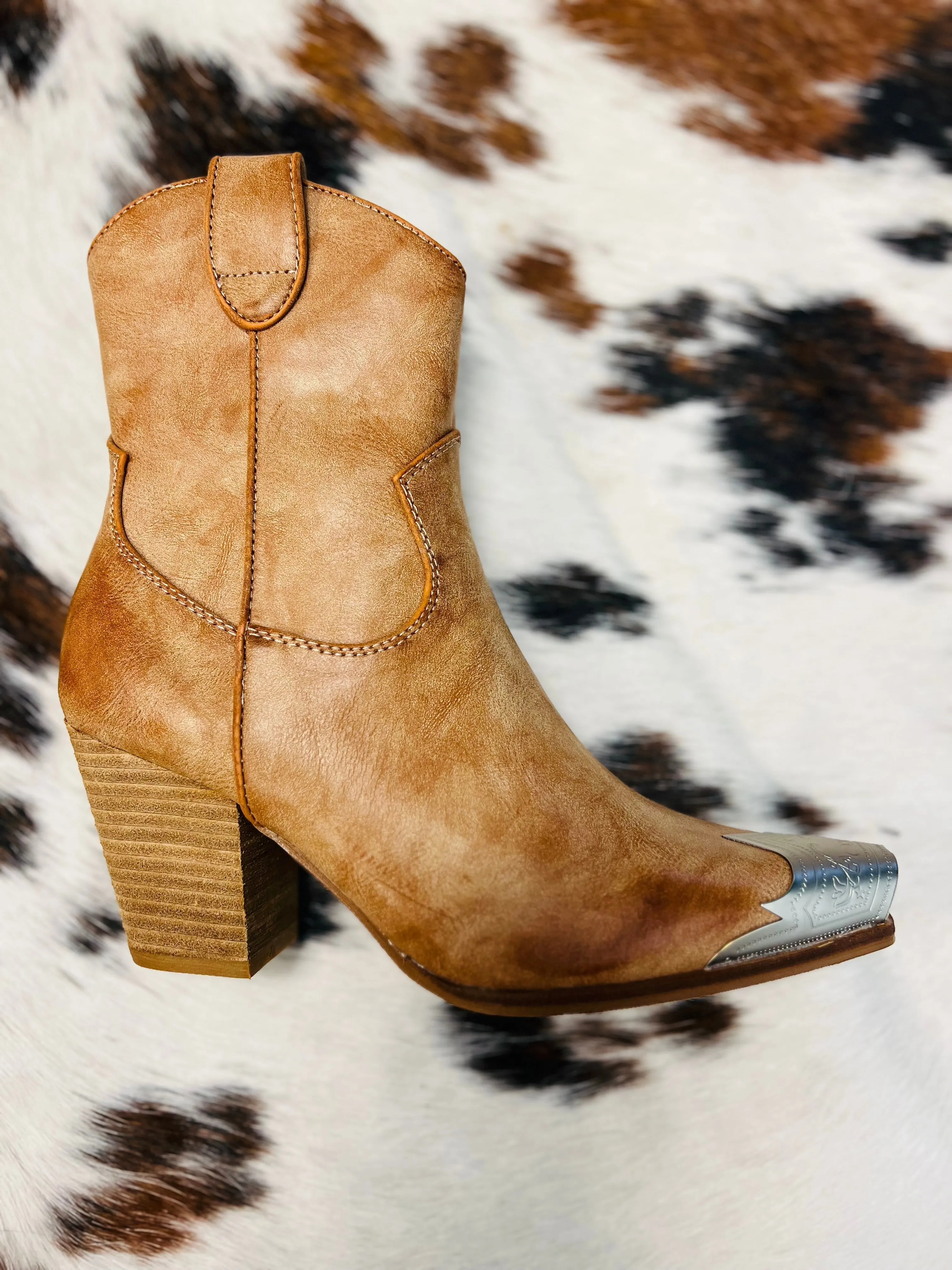 Dakota Steel Toed Booties