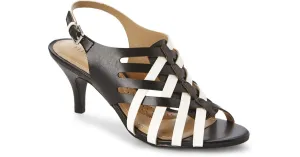 ELLEN TRACY •Sonoma• Black/White  Pump