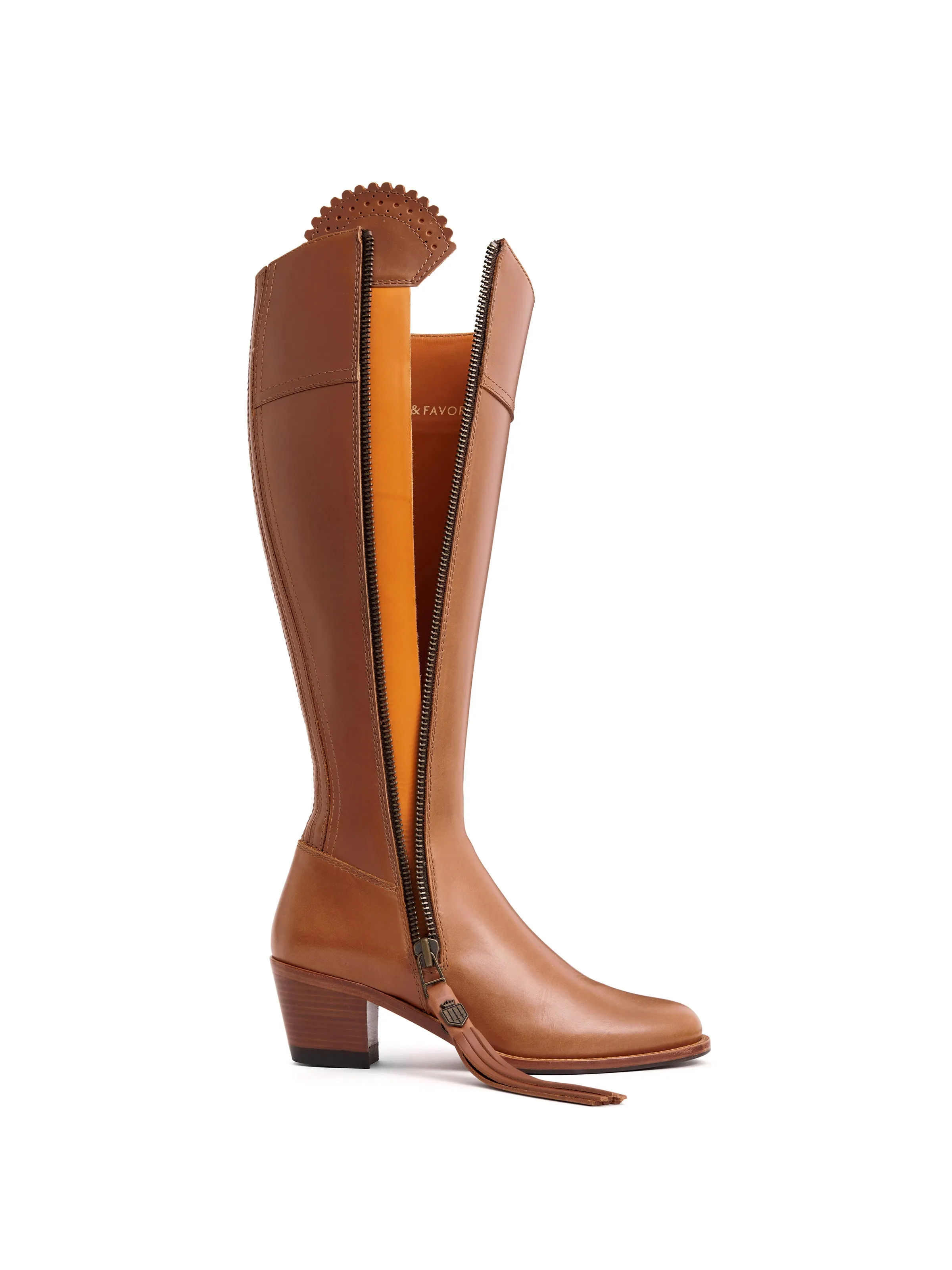 Heeled Regina (Sporting Fit) - Tan Leather