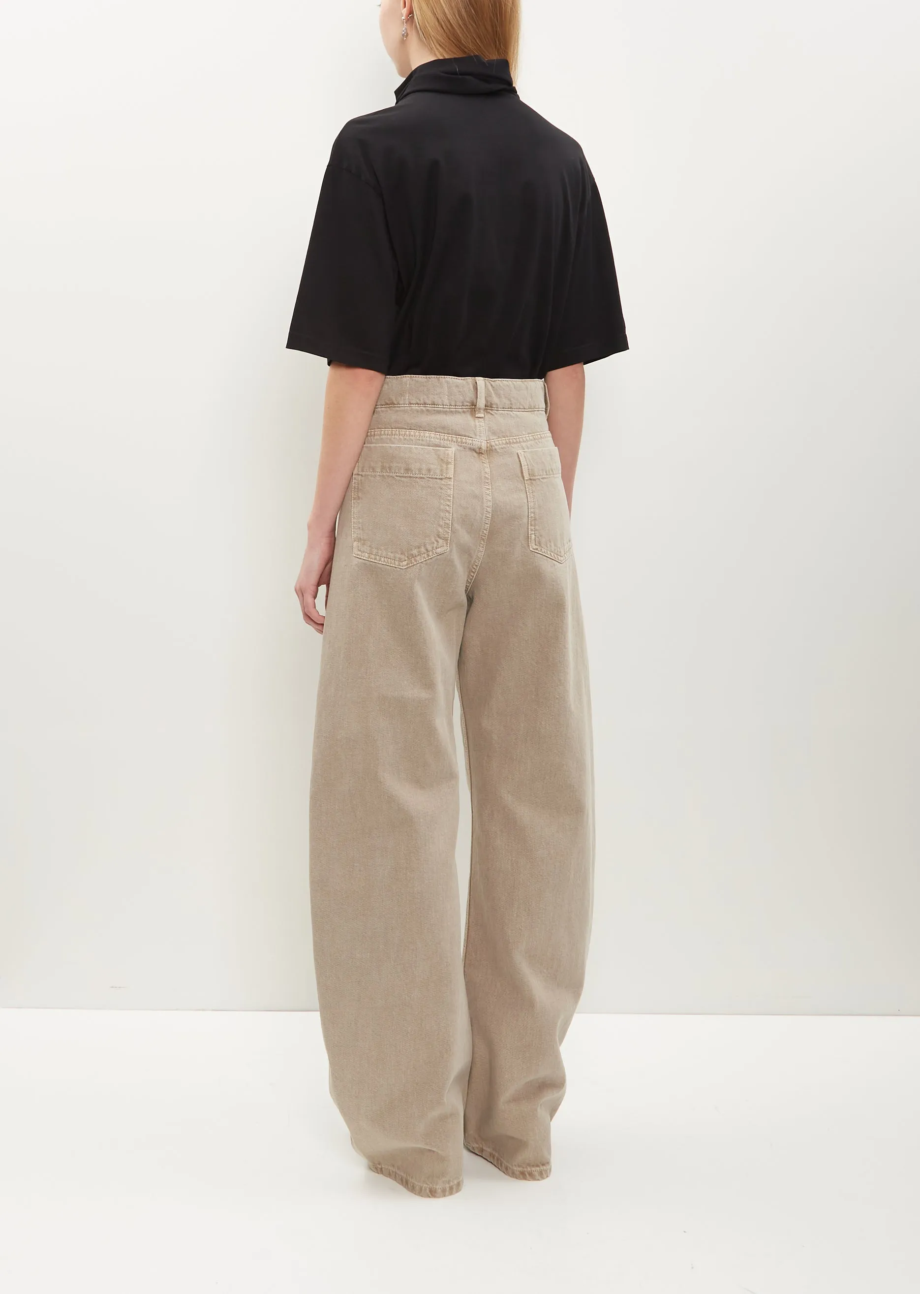 High Waisted Curved Pants — Denim Snow Beige