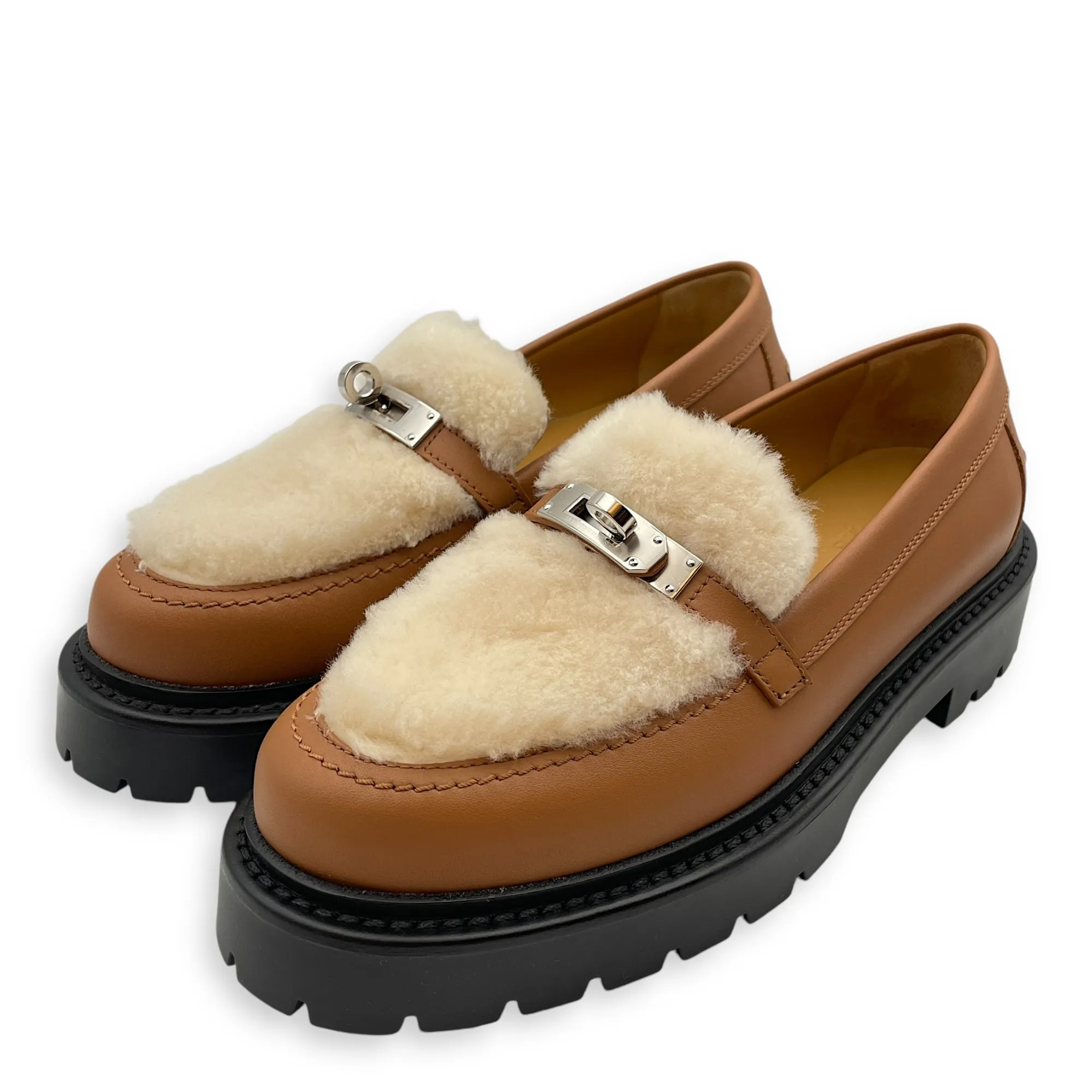 Icone 36 Naturel Loafers in Calfskin, Palladium hardware