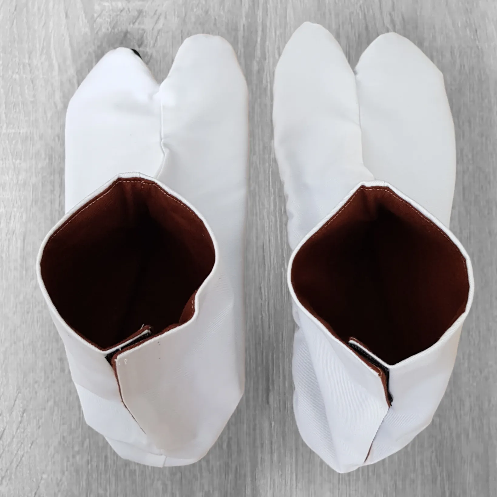 Japanese Samurai Aikido Iaido Tabi White Shoes with Hook and Loop Fastener for tatami