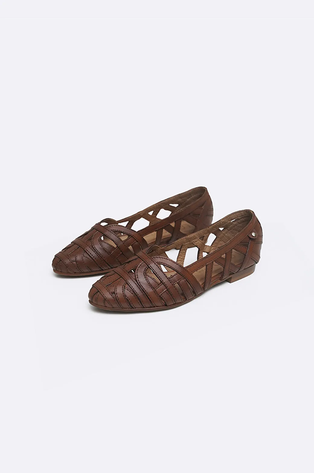 LEATHER WOVEN PUMPS