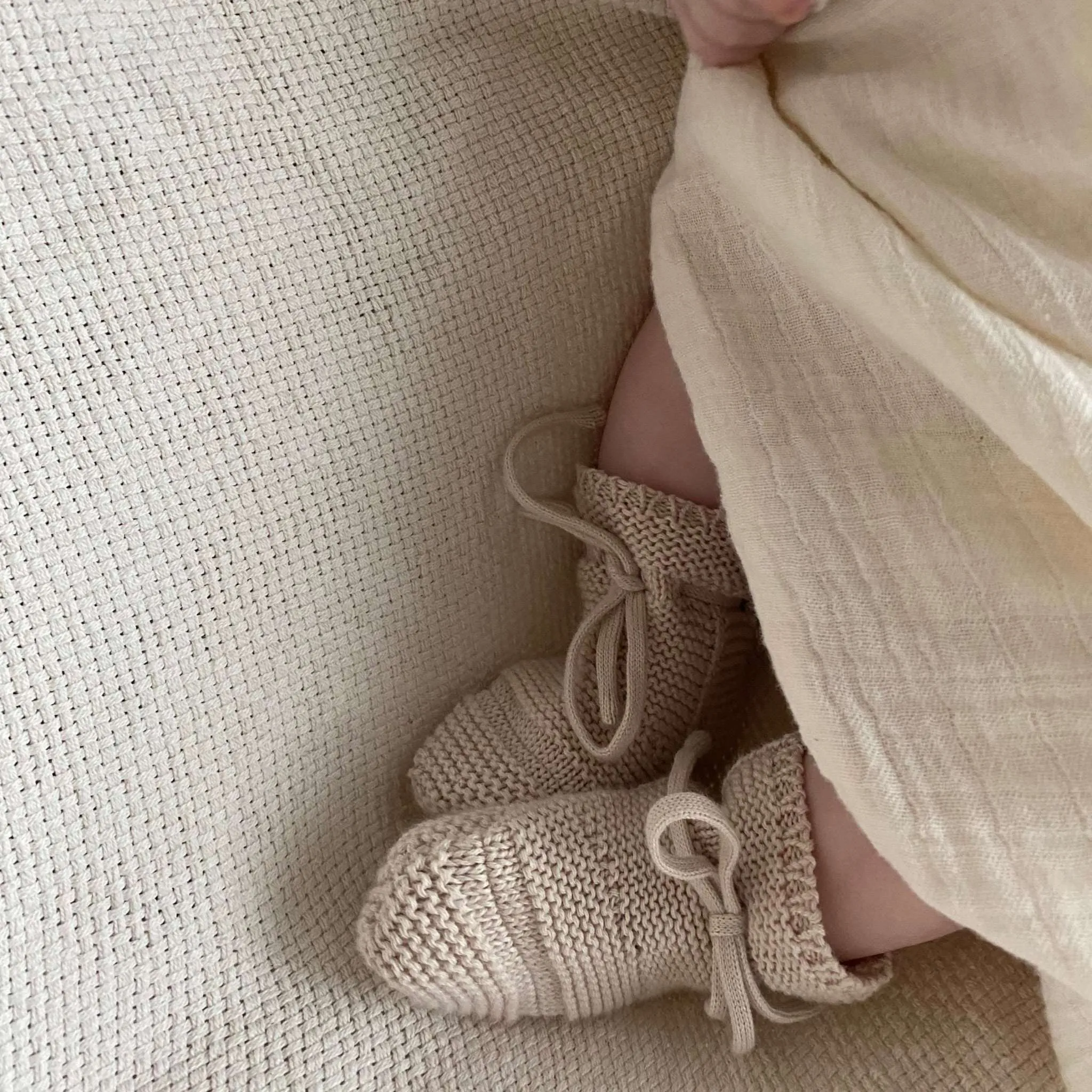 Organic Knit Booties - Sand