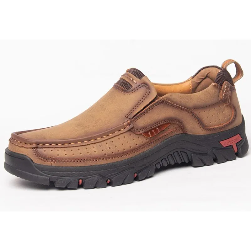 Outdoor hiking shoes - stable &amp; non-slip