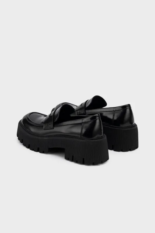 PLATFORM LOAFER