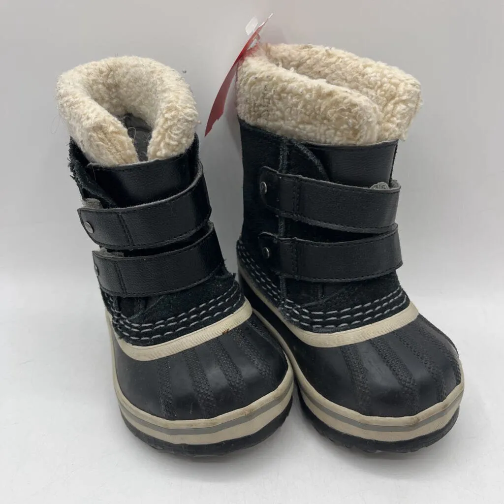 Size 4: Sorel Black/White Insulated Waterproof Velcro Boots