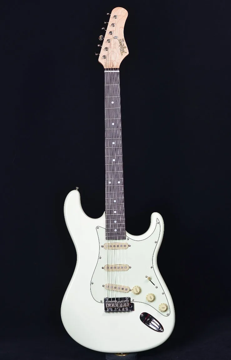 Tagima Classic Series T-635 - Olympic White with Mint Green Pickguard