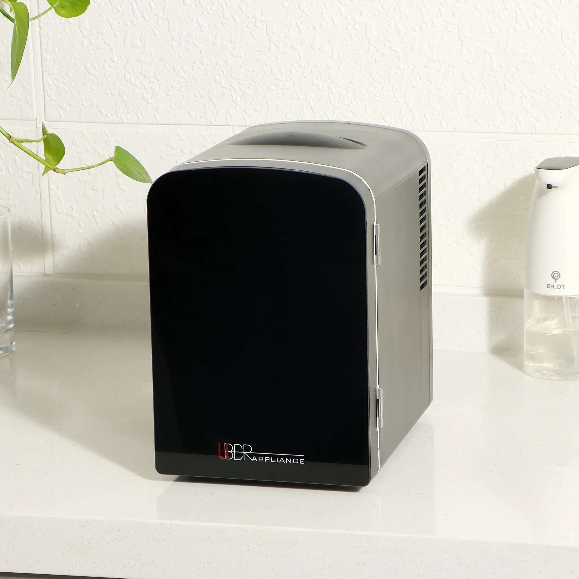 Uber Chill 2.0 Thermoelectric 4 Liter Mini Fridge