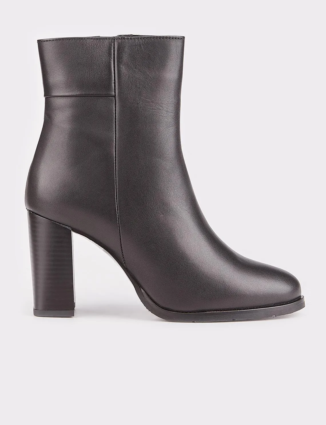 Women Black Genuine Leather Heeled Boots