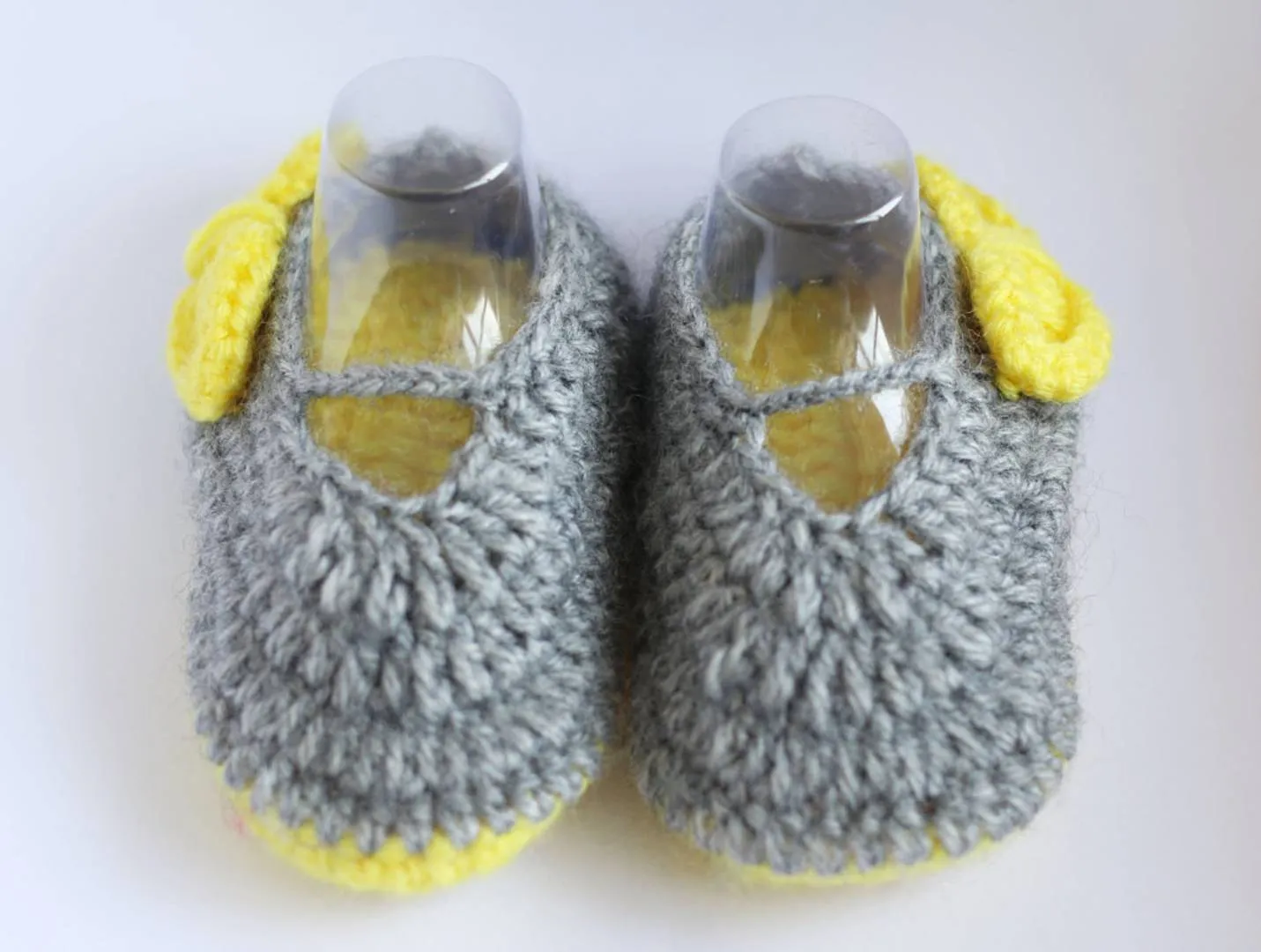 Woolen Soft Sole Grey Booties For Kids